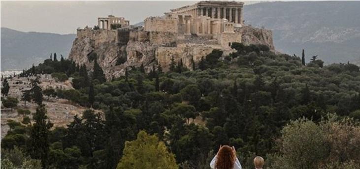 گردشگران بیشترین مبتلایان جدید در یونان