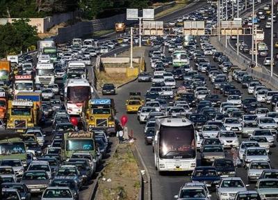ترافیک سنگین در هراز و کندوان و باران در فیروزکوه، جاده چالوس و هراز یک طرفه می گردد