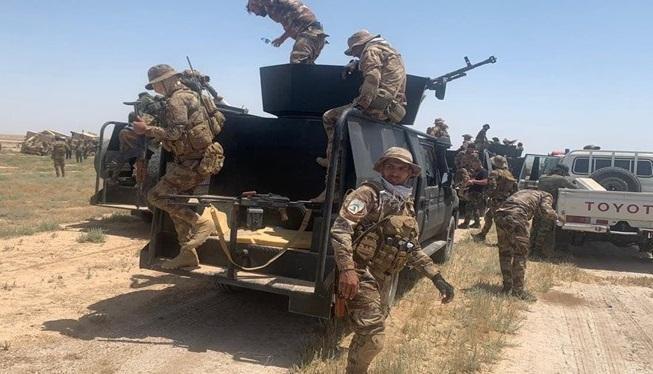 الحشد الشعبی هشت تن از خطرناک ترین تروریست ها را دستگیر الحشد الشعبی هشت تن از خطرناک ترین تروریست ها را دستگیر کرد