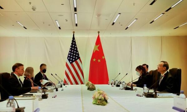 پکن: رویارویی و جنگ میان چین و آمریکا به ضرر هر دو کشور و جهان خواهد بود
