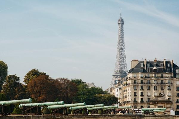 تور ارزان فرانسه: 12 ساعت در پاریس؛ از بلندای برج ایفل تا مرکز مد دنیا