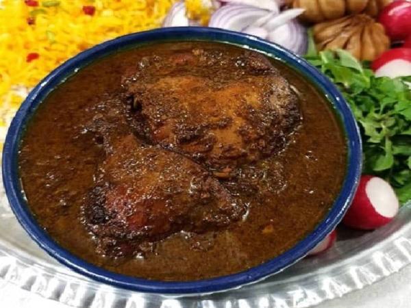 ماهی فسنجان رشتی ، خوشمزه ترین خورش ماهی با یک وجب روغن گردو!